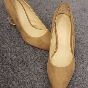 Zara Basics Nude Heel